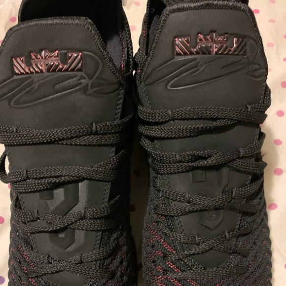 nike lebron 16 fresh bred